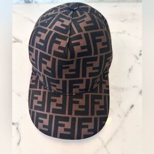 Fendi Authentic Black Designer Cap unisex